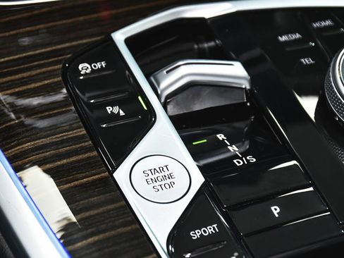 Used 2024 BMW X7 xDrive40i image 35