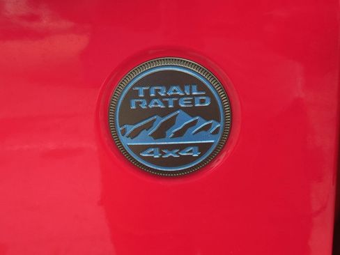 Used 2024 Jeep Wrangler Unlimited Rubicon 4xe AWD/4WD image 31