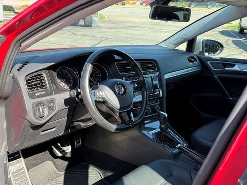 Used 2019 Volkswagen Golf Alltrack S AWD/4WD image 12