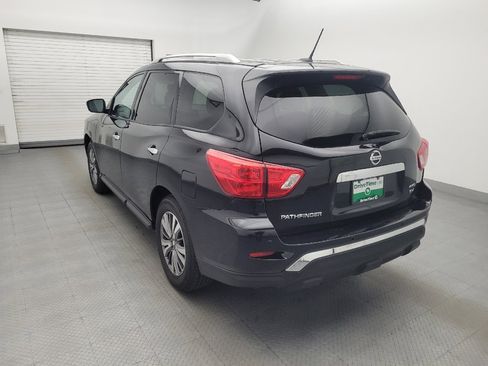 Used 2019 Nissan Pathfinder SV AWD/4WD image 5