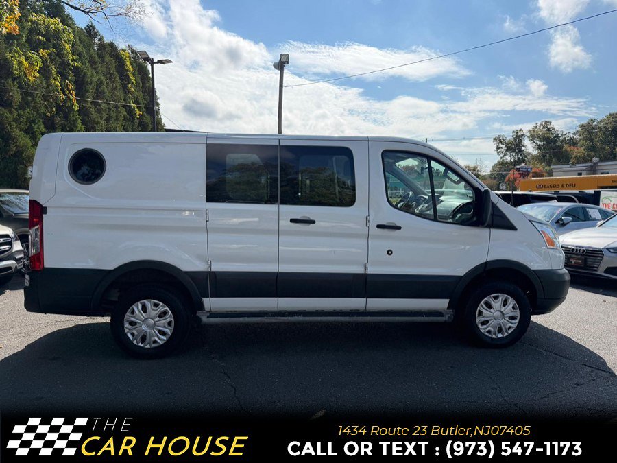 Used 2015 Ford Transit 250 130 Low Roof w/ Exterior Upgrade Package RWD image 6