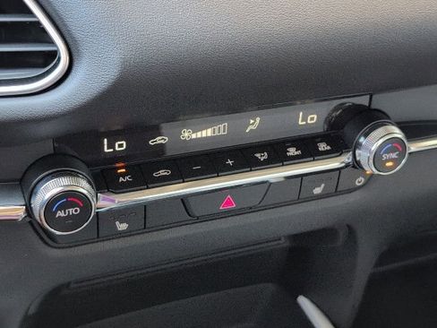 Used 2025 MAZDA CX-30 AWD 2.5 S w/ Premium Package image 25