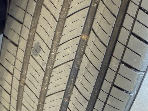 Used 2022 Toyota Corolla Cross LE image 17