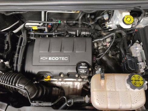 Used 2020 Chevrolet Trax LS w/ Tint and Cruise Package image 30