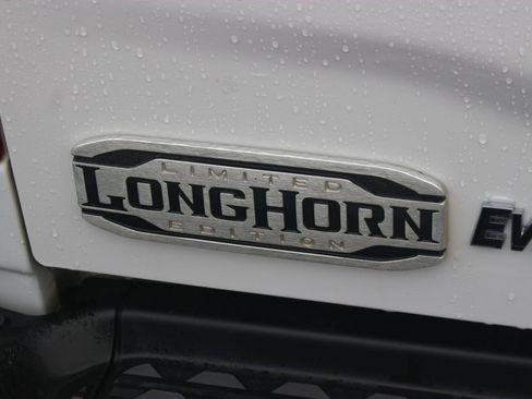 Used 2022 RAM 2500 Limited AWD/4WD image 11