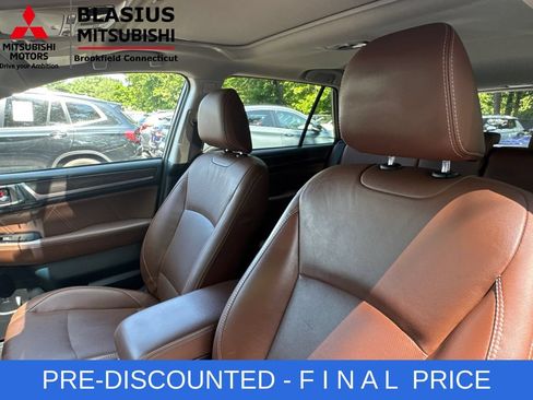 Used 2019 Subaru Outback 2.5i Touring AWD/4WD image 13