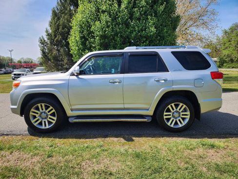Used 2010 Toyota 4Runner Limited image 1