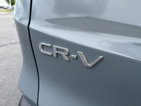 Used 2025 Honda CR-V EX-L image 11