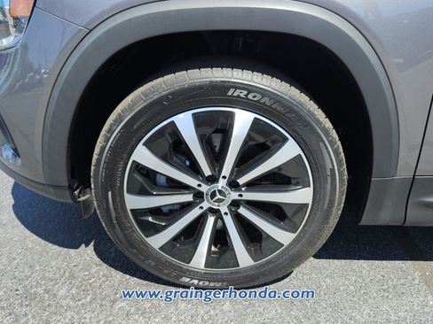 Used 2022 Mercedes-Benz GLB 250 4MATIC image 9