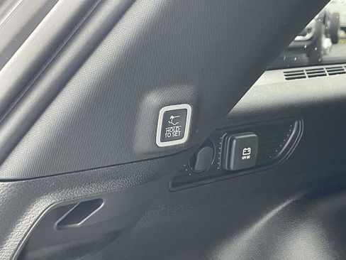 New 2026 Jeep Grand Cherokee Limited AWD/4WD image 38