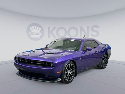 Used 2016 Dodge Challenger R/T Scat Pack w/ Leather Interior Group