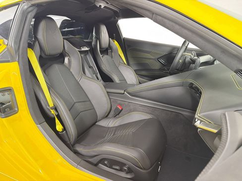 Used 2025 Chevrolet Corvette ZR1 w/ ZR1 Carbon Fiber Aero Package RWD image 22