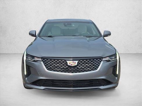 Used 2020 Cadillac CT4 Premium Luxury RWD image 2