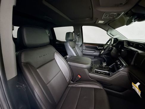 Used 2025 GMC Sierra 1500 Denali image 30