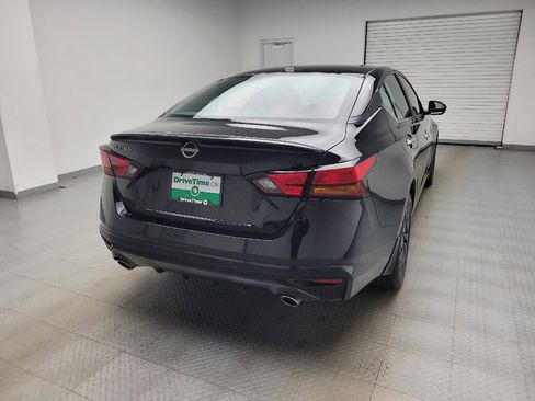 Used 2025 Nissan Altima 2.5 SV w/ SV Special Edition Package FWD image 7