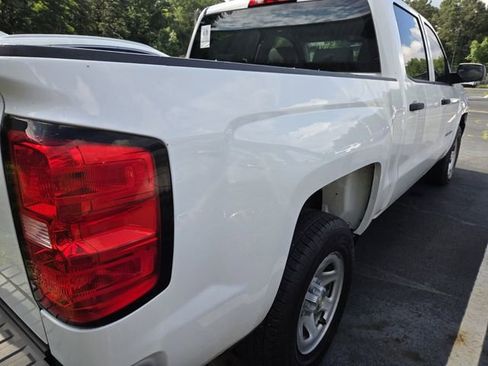 Used 2018 Chevrolet Silverado 1500 W/T RWD image 9