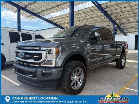 Used 2022 Ford F350 Platinum AWD/4WD image 2