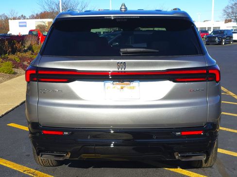 New 2026 Buick Enclave Sport Touring w/ Super Cruise Package image 7