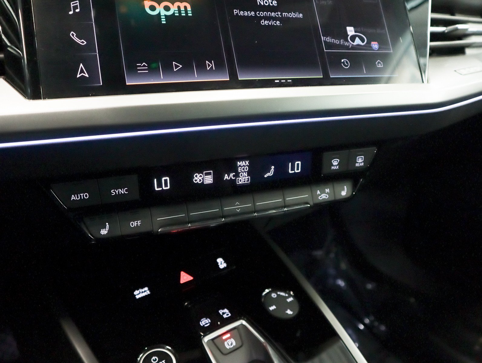 Used 2023 Audi Q4 e-tron Premium Plus w/ Premium Plus AWD/4WD image 23