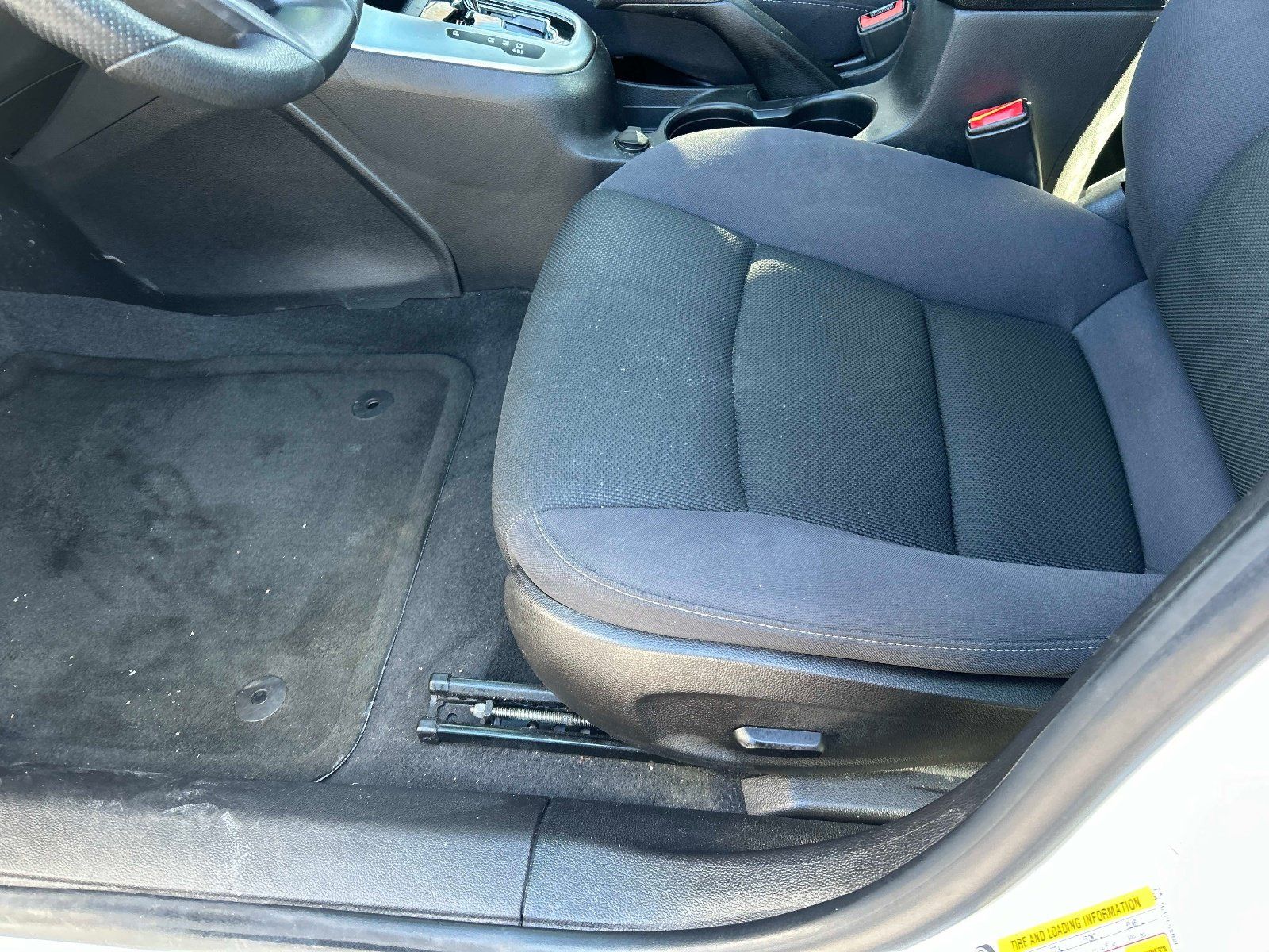 Used 2015 Chevrolet Cruze LT FWD image 20