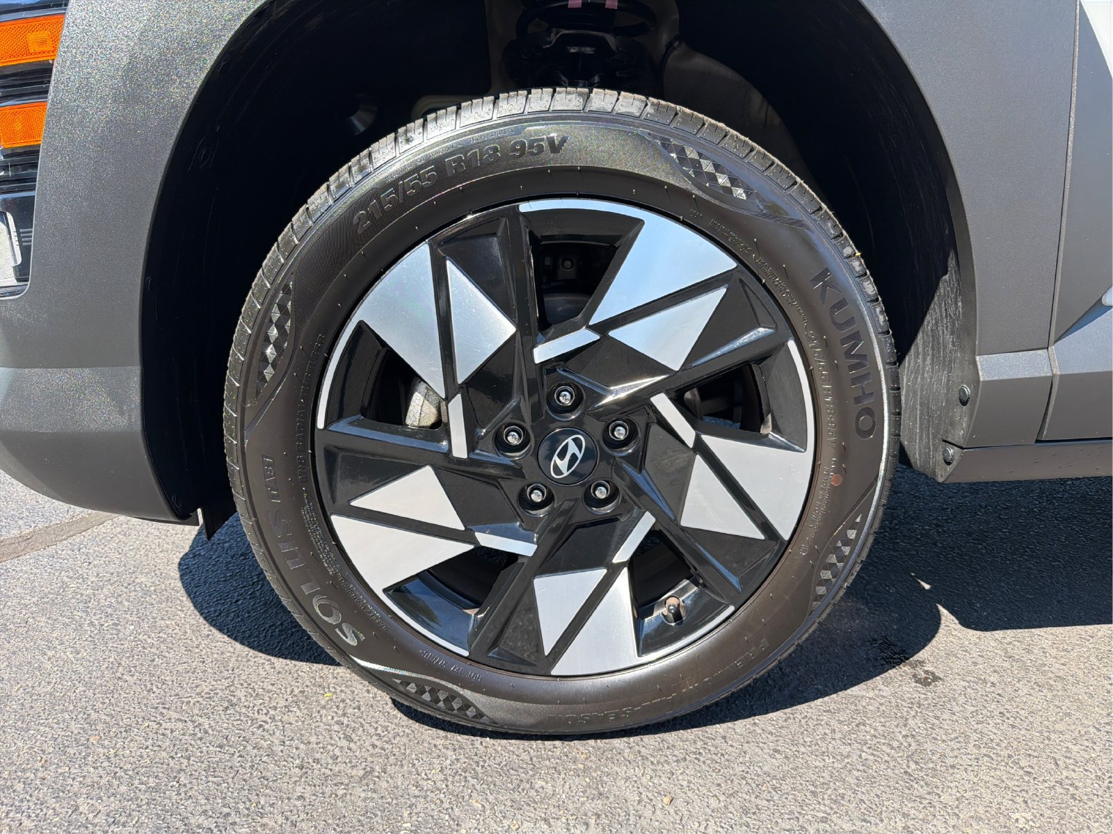 Certified 2025 Hyundai Kona SEL AWD/4WD image 24