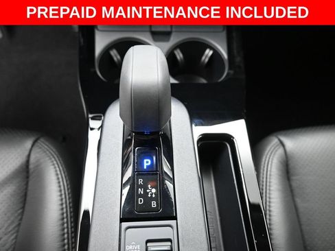 Certified 2025 Toyota Prius LE FWD image 22