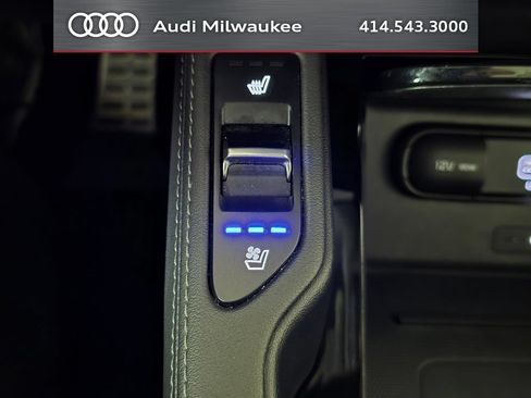Used 2022 Kia Telluride SX w/ SX Prestige Package AWD/4WD image 39