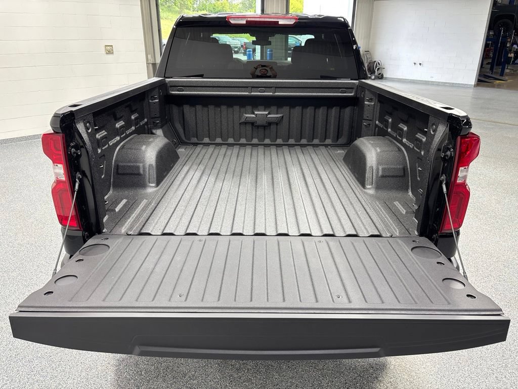 New 2026 Chevrolet Silverado 1500 RST AWD/4WD image 35