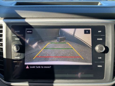 Used 2019 Volkswagen Atlas SE FWD image 26