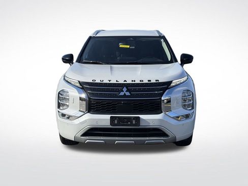 Used 2022 Mitsubishi Outlander SEL image 2