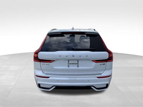New 2026 Volvo XC60 B5 Plus w/ Protection Package Premier image 5