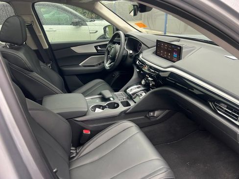Used 2024 Acura MDX SH-AWD image 19