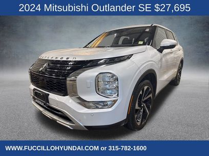 Used 2024 Mitsubishi Outlander SE