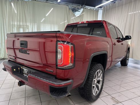 Used 2018 GMC Sierra 1500 SLT AWD/4WD image 5