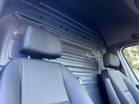 New 2025 Mercedes-Benz Sprinter 2500 image 17