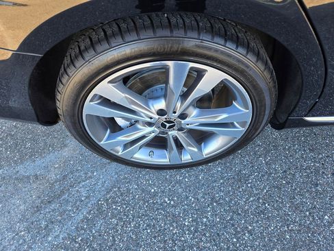 Used 2020 Mercedes-Benz C 300 Sedan image 13