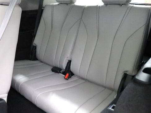 Certified 2026 Acura MDX SH-AWD w/ Technology Package image 12