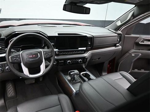 Used 2023 GMC Sierra 1500 SLT w/ SLT Premium Package image 23