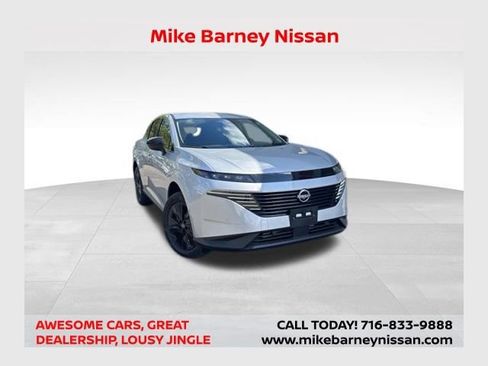 Used 2025 Nissan Murano SV image 1