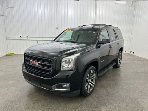 Used 2019 GMC Yukon SLT w/ Graphite Performance Edition AWD/4WD image 19