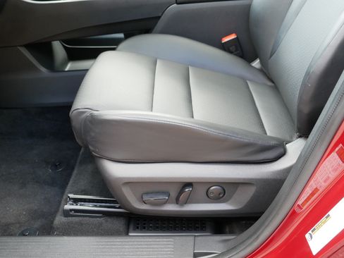 Certified 2023 Nissan Rogue SV w/ SV Premium B Package AWD/4WD image 20
