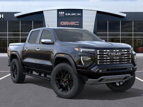 New 2026 GMC Canyon Denali w/ LPO, Denali Black Edition AWD/4WD image 7