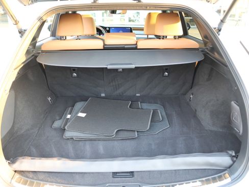 Used 2024 Lexus RX 350h image 37