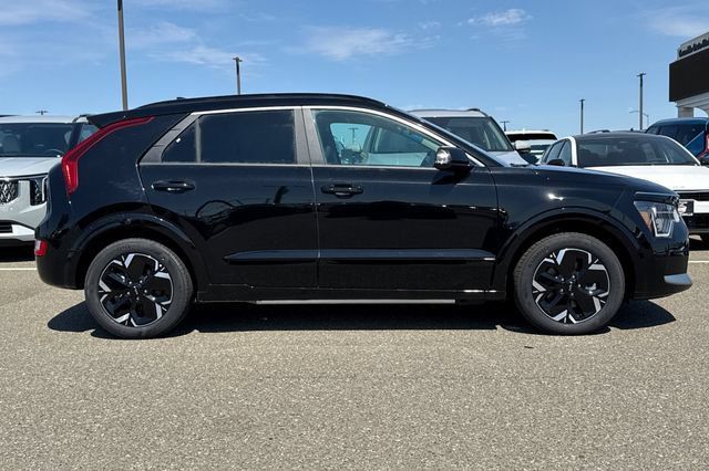 New 2026 Kia Niro Wind FWD image 3