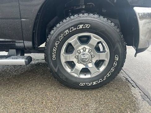 Used 2018 RAM 2500 Big Horn image 4