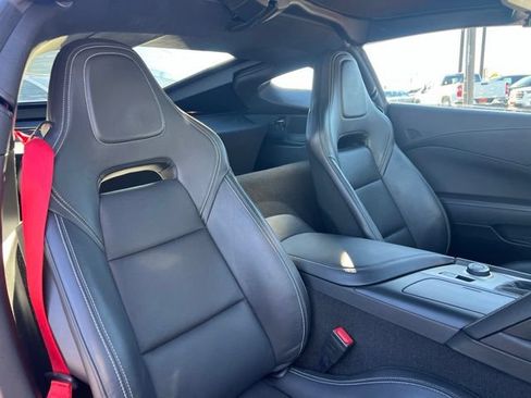 Used 2017 Chevrolet Corvette Stingray Coupe w/ Carbon Flash Badge Package RWD image 18