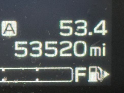 Used 2022 Subaru Crosstrek 2.5i Sport w/ Moonroof Package image 18