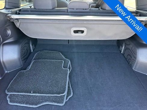 Used 2025 Subaru Forester Premium image 9