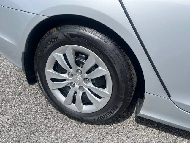 Used 2012 Hyundai Sonata GLS FWD image 8