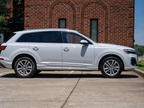 Used 2025 Audi Q7 2.0T Premium Plus AWD/4WD image 4